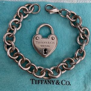 Return to Tiffany heart tag charm bracelet